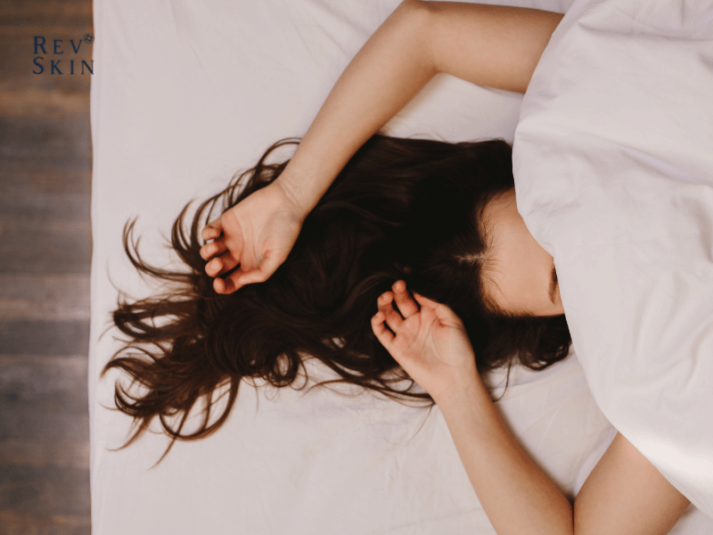 NGUYÊN NHÂN GÂY RỤNG TÓC KHIẾN BẠN LUÔN ĐAU ĐẦU nguyen nhan rung toc 4