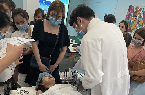 Chuyển giao công nghệ Revskin