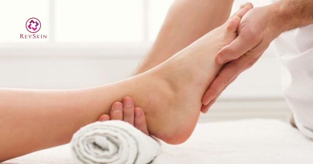 làm mịn bề mặt da sau peel da chân