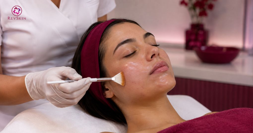 Peel lưng: Tác dụng, hoạt chất, quy trình và sai lầm cần tránh peel nông